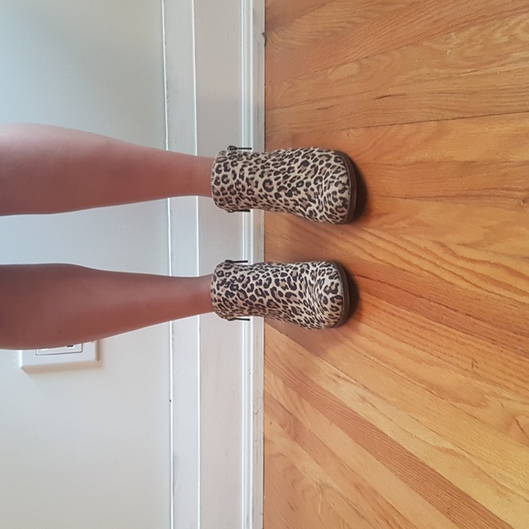 Lucky Brand Booties - Picture 13 of 13